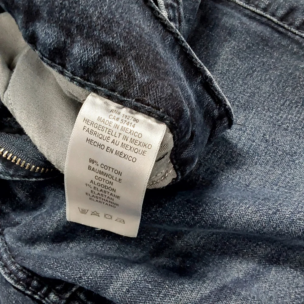 True Religion  Geno Relaxed Slim Big T Jeans